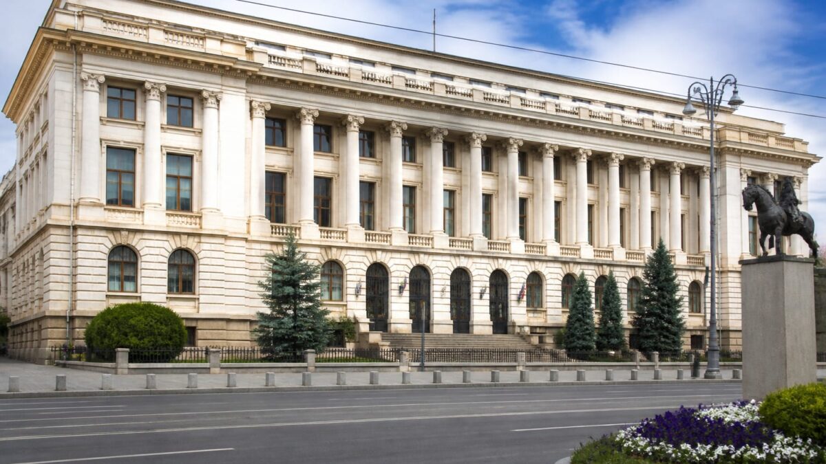 Rolul și atribuțiile pe care le are Banca Națională a României în economie