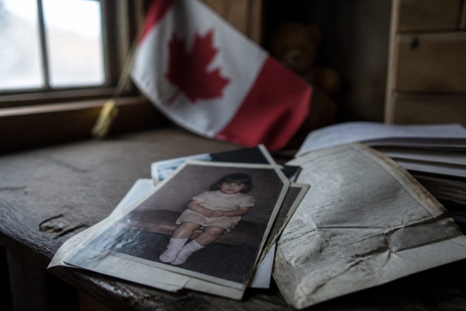 33 de ani cu identitatea altui copil. Cazul Adrianei, românca adoptată în Canada care a rămas fără acte