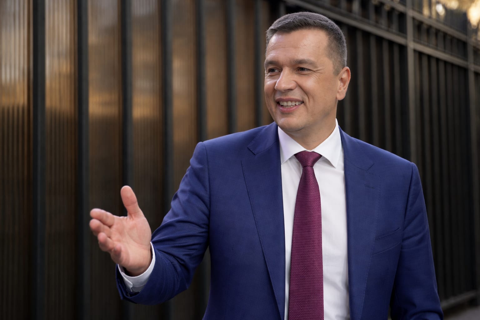 ANI evită un răspuns direct în cazul tranzacției imobiliare a lui Sorin Grindeanu.