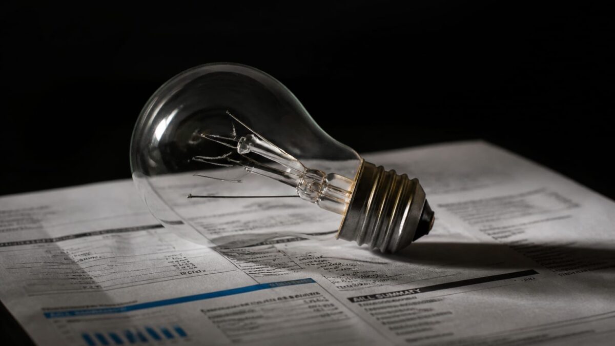 consum de energie, Consumul de energie electrică a scăzut cu 200 MW după apelul premierului