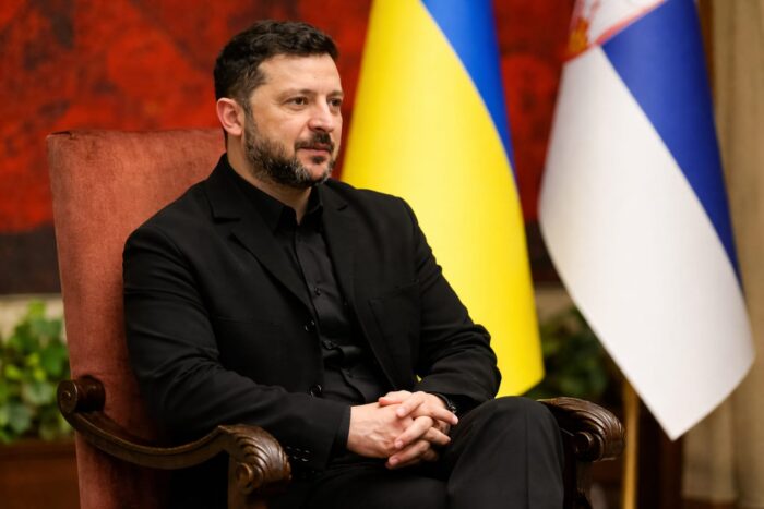 Zelenski avertizează. Rusia poate primi până la 50.000 de soldați nord-coreeni