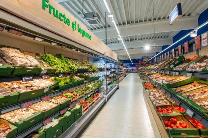 Alimente prezentate ca românești în supermarket