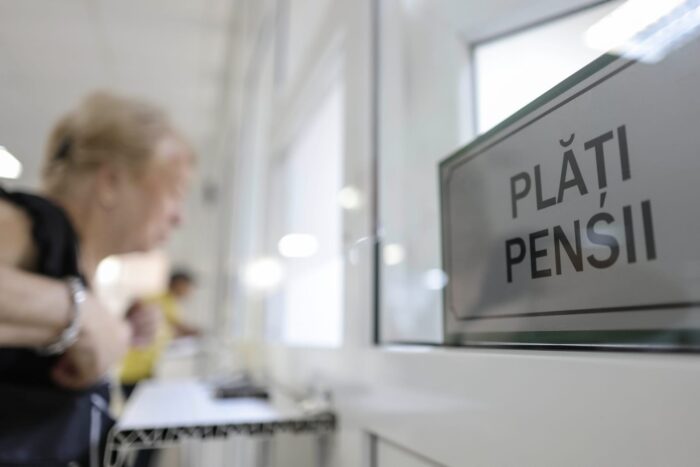 Calendarul pensiilor pentru femei din 2026 până în 2035. Ce vârstă și ce stagiu de cotizare se aplică