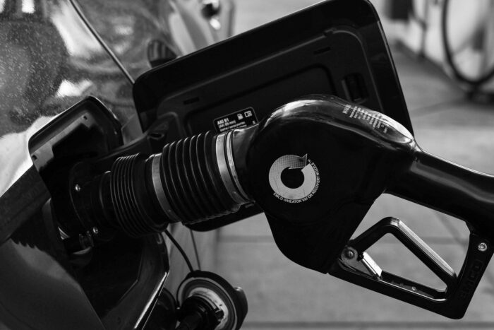 Alimentare cu prețul benzinei crescut