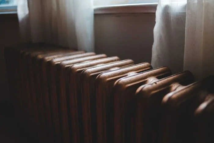 Radiator vechi pentru ajutor încălzire