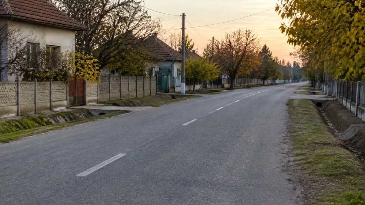 Stradă în localitatea Poroschia Teleorman