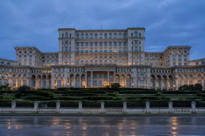 Sediul Parliament pentru indexarea pensiilor