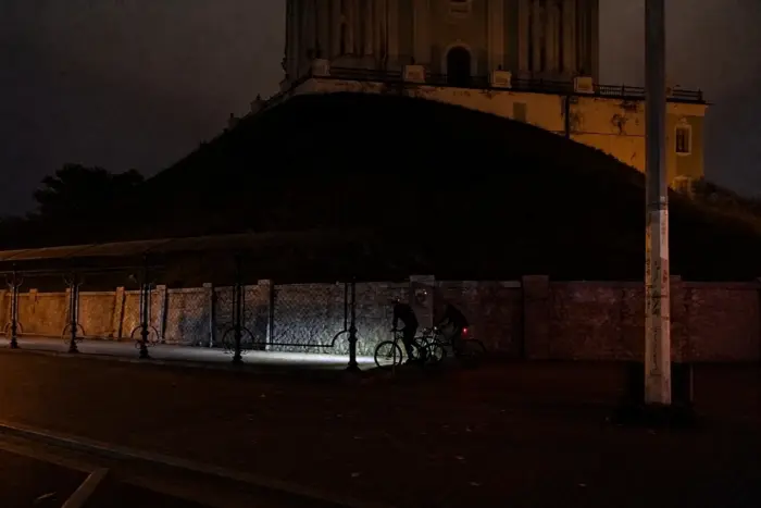 Malul stâng al Kievului și trei districte au rămas fără apă după trei lovituri cu drone