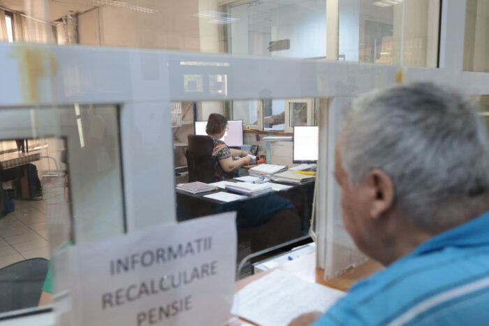 Pensie fără 15 ani de cotizare