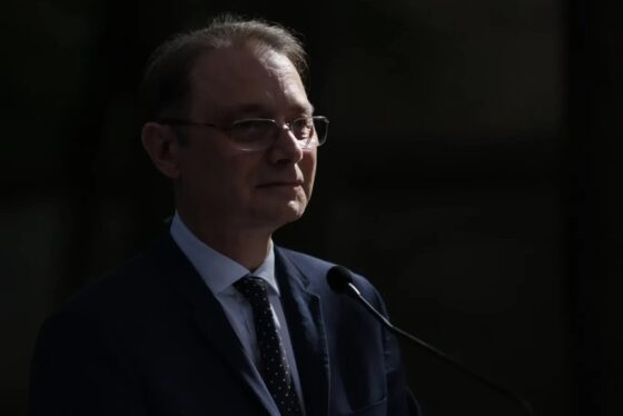 Luca Niculescu avertizează că spitalele riscă să se blocheze fără rectificarea bugetului