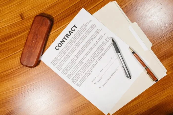 Contract privind salarii compensatorii
