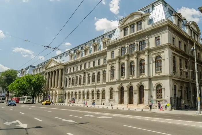 Taxele pentru studiile universitare