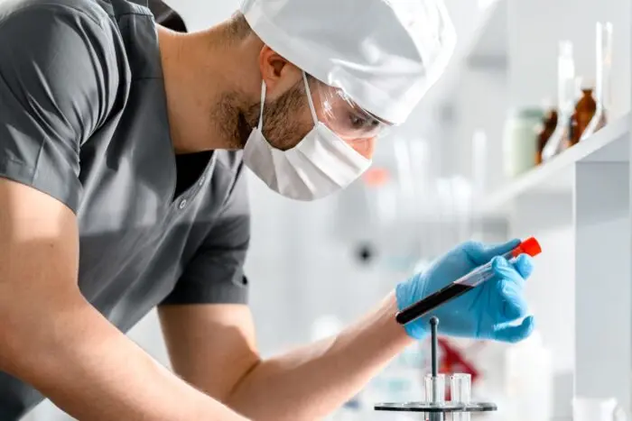 Eprubetă pentru testare genetică