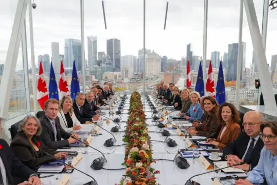 UE și Canada încep negocieri pentru accesul mai larg al Canadei la Erasmus+, dar anunțul nu aduce locuri noi studenților români